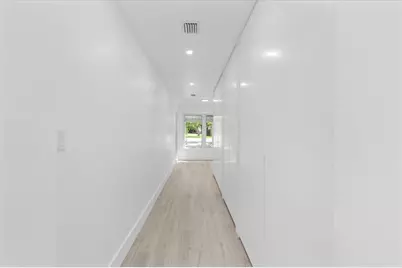 257 SW 32nd Rd, Miami, FL 33129 - Photo 20