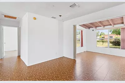 3460 NW 5th Ct, Lauderhill, FL 33311 - Photo 10