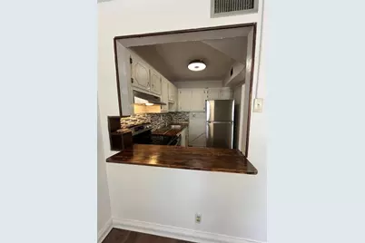 9141  Sunrise Lakes Blvd, Unit #115, Sunrise, FL 33322 - Photo 6