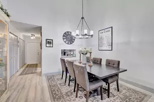 8799 Holly Ct, Tamarac, FL 33321 - Photo 10