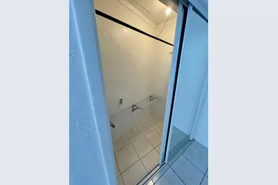 2807  Polk St, Hollywood, FL 33020 - Photo 18