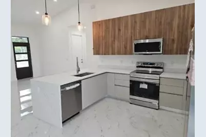 6490 W Park Ln, Lake Worth, FL 33449 - Photo 8