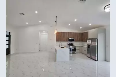 6490 W Park Ln, Lake Worth, FL 33449 - Photo 6