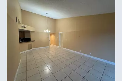 9001  Wiles Rd, Unit #305, Coral Springs, FL 33067 - Photo 6