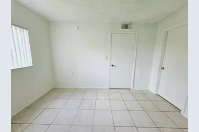 1163  Lake Terry Dr, Unit #L, West Palm Beach, FL 33411 - Photo 12