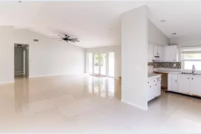 5449 NW 56th Ct, Tamarac, FL 33319 - Photo 4