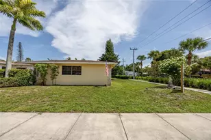 904 SE 11th Ct, Fort Lauderdale, FL 33316 - Photo 8