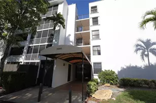 3440 NE 192 St, Miami, FL 33180 - Photo 18