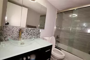 3440 NE 192 St, Miami, FL 33180 - Photo 4