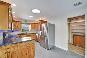 351 SE 6th Ave, Pompano Beach, FL 33060 - Photo 10