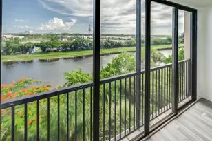 2200 S Cypress Bend Dr, Pompano Beach, FL 33069 - Photo 12