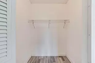 2200 S Cypress Bend Dr, Pompano Beach, FL 33069 - Photo 20