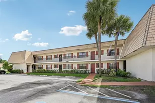 4682 Oak Terrace Dr, Greenacres, FL 33463 - Photo 2