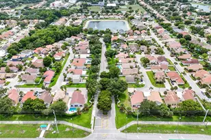 22488 Overture Cir, Boca Raton, FL 33428 - Photo 24