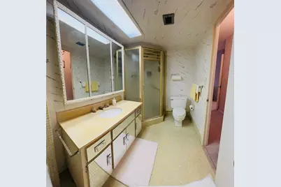 800 NE 195th Street #307, Miami, FL 33179 - Photo 38