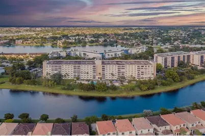 800 NE 195th Street #307, Miami, FL 33179 - Photo 4