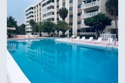 800 NE 195th Street #307, Miami, FL 33179 - Photo 60