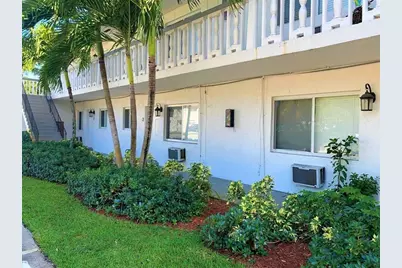 701 SW 14th Ave, Unit #4, Fort Lauderdale, FL 33312 - Photo 1