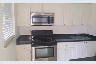 701 SW 14th Ave, Unit #4, Fort Lauderdale, FL 33312 - Photo 6
