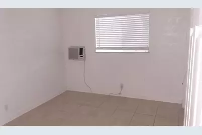 701 SW 14th Ave, Unit #4, Fort Lauderdale, FL 33312 - Photo 10