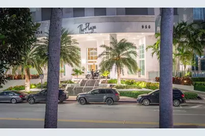 950  Brickell Bay Dr, Unit #5205, Miami, FL 33131 - Photo 22