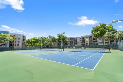 900  Colony Point Cir, Unit #511, Pembroke Pines, FL 33026 - Photo 34