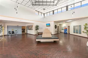 900 Colony Point Cir, Pembroke Pines, FL 33026 - Photo 28