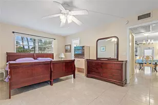 489 Tilford Unit, Deerfield Beach, FL 33442 - Photo 12