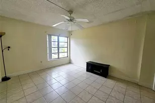 4172 Inverrary Dr, Lauderhill, FL 33319 - Photo 18