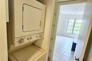 4172 Inverrary Dr, Lauderhill, FL 33319 - Photo 22