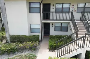 7673 Tahiti Ln, Lake Worth, FL 33467 - Photo 2