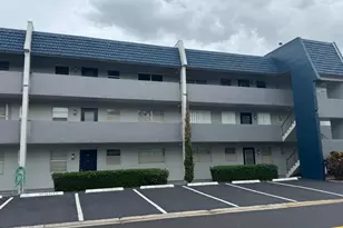 7797 Golf Cir Dr, Margate, FL 33063 - Photo 36