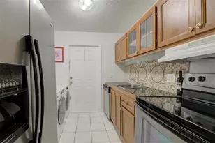 850 E Commercial Blvd, Oakland Park, FL 33334 - Photo 4