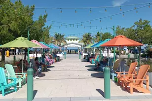 850 E Commercial Blvd, Oakland Park, FL 33334 - Photo 26