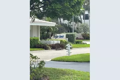 1260  Sugar Sands Blvd, Unit #206, Riviera Beach, FL 33404 - Photo 2