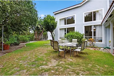 23278  Torre Cir, Boca Raton, FL 33433 - Photo 36