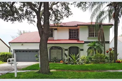 10749  Nashville Dr, Cooper City, FL 33026 - Photo 2