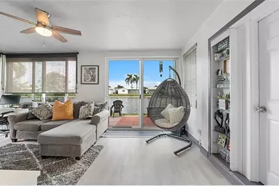 8103 NW 58th Pl, Tamarac, FL 33321 - Photo 2