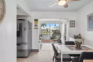 8103 NW 58th Pl, Tamarac, FL 33321 - Photo 8