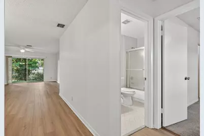 3034  Coral Springs Dr, Unit #202, Coral Springs, FL 33065 - Photo 8