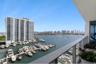17111  Biscayne Blvd, Unit #1101, North Miami Beach, FL 33160 - Photo 2