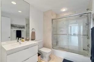 17111 Biscayne Blvd, North Miami Beach, FL 33160 - Photo 30