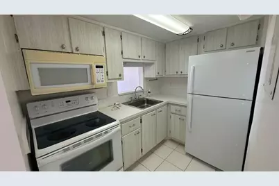 625  Antioch, Unit #302, Fort Lauderdale, FL 33304 - Photo 22