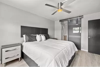 808 SE 7th St, Unit #105-B, Deerfield Beach, FL 33441 - Photo 24