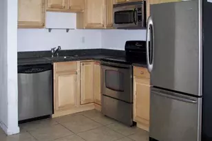 4051 NE 13th Ave, Oakland Park, FL 33334 - Photo 4