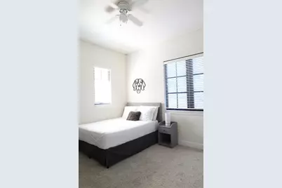 9597  Cinnamon Ct, Parkland, FL 33076 - Photo 12