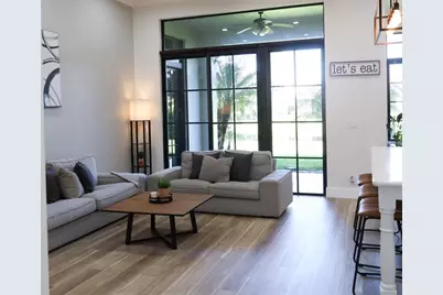 9597  Cinnamon Ct, Parkland, FL 33076 - Photo 8