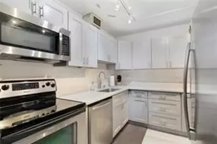 8280 SW 24th St, North Lauderdale, FL 33068 - Photo 16