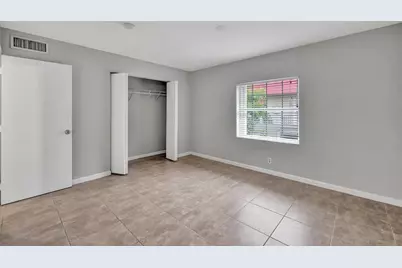 555 SE 8th St, Unit #252, Deerfield Beach, FL 33441 - Photo 6