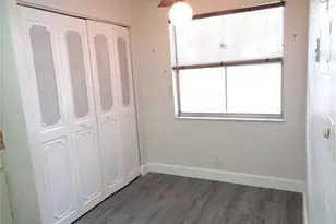 7320 Lake Cir Dr, Margate, FL 33063 - Photo 6